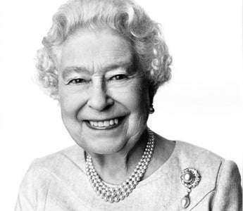 David Bailey's Queen Portrait &ndash; a bit off with her head?