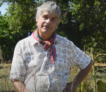 Episode 13: Collecting your own seeds with Dr Noel Kingsbury